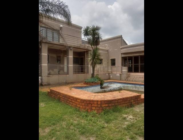 5 BEDROOM HOUSE FOR SALE IN LAMBTON